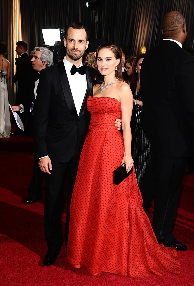 Watch Natalie Portman married Benjamin Millepied wearing a Rodarte wedding dress video Watch Natalie Portman married Benjamin Millepied wearing a Rodarte wedding dress video