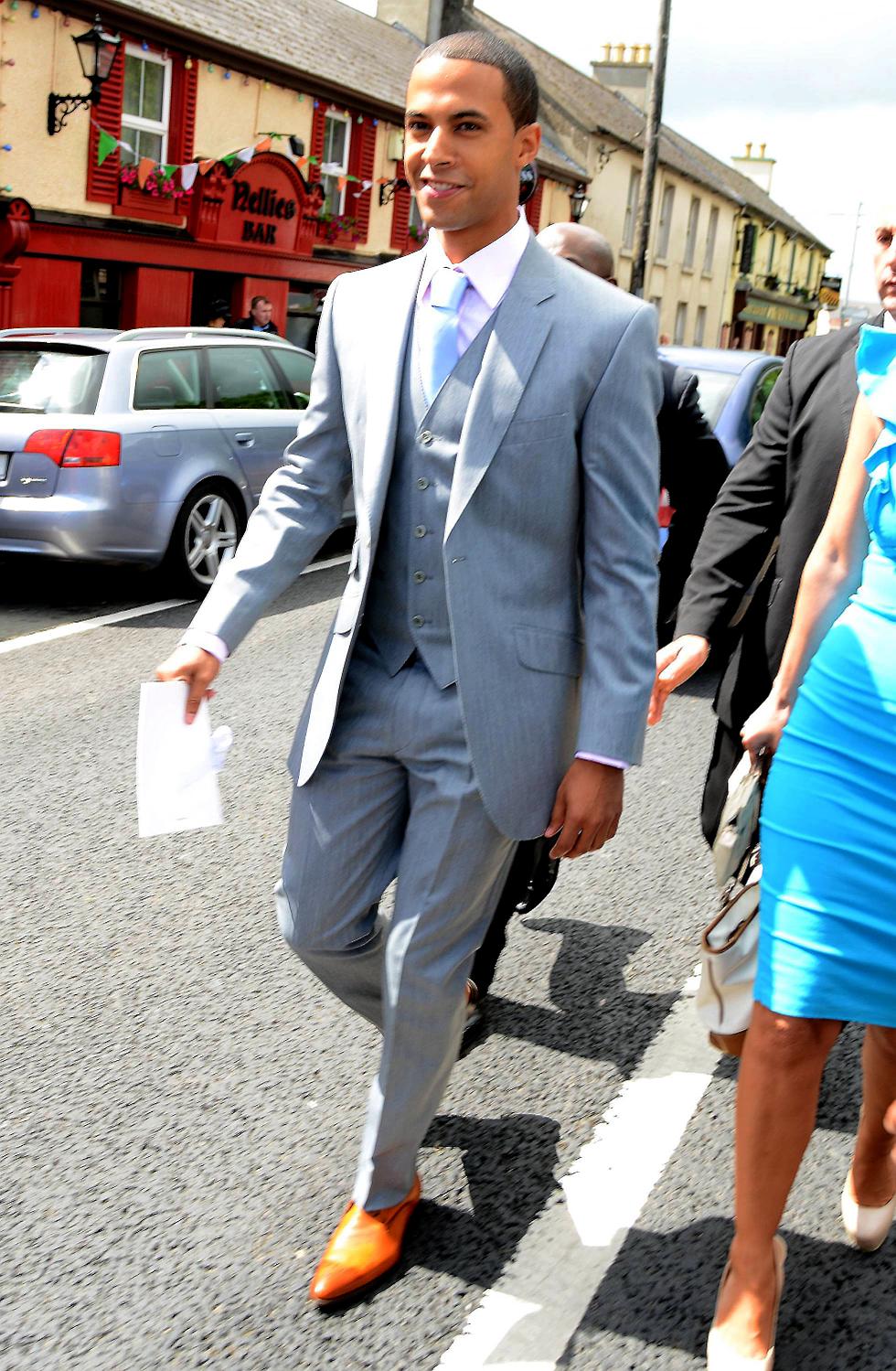 Showbiz Una Healy S Wedding Day Marvin Humes Arrives For The Nuptials