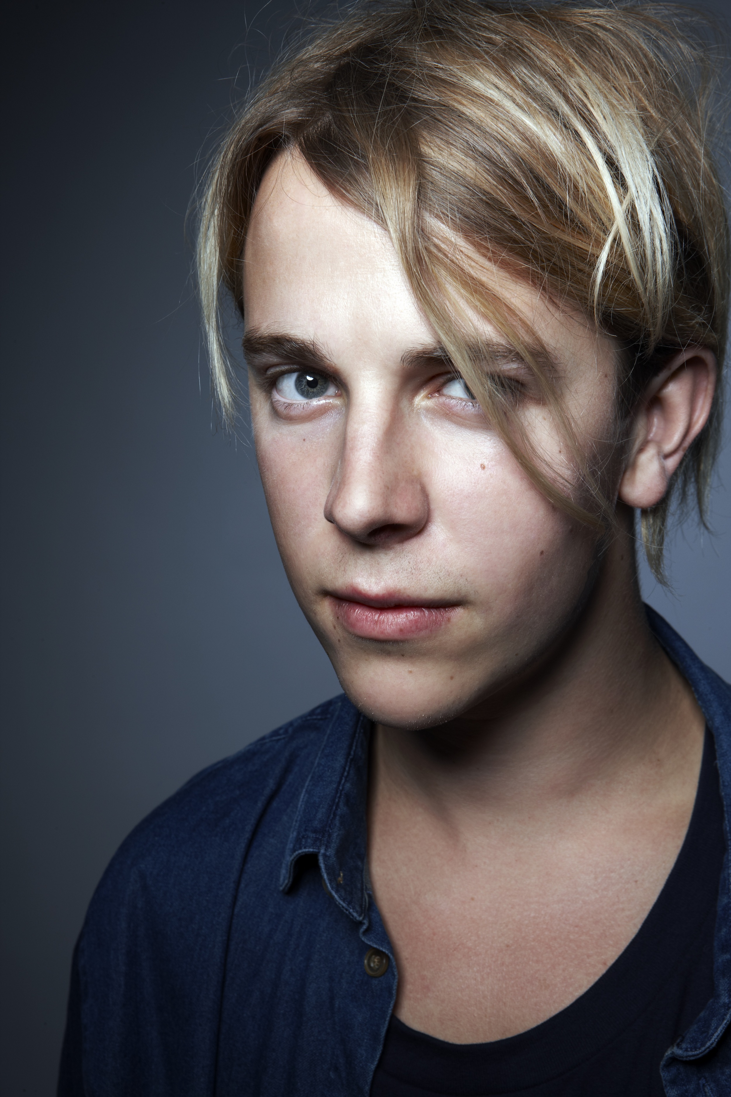 Tom Odell confirms new single 'Grow Old With Me' listen