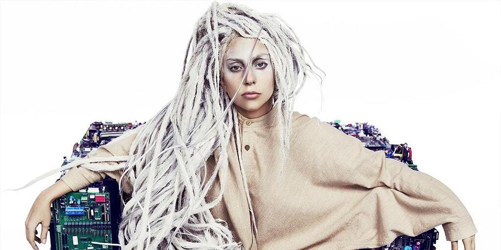 landscape_lady-gaga-artpop-promo.jpg