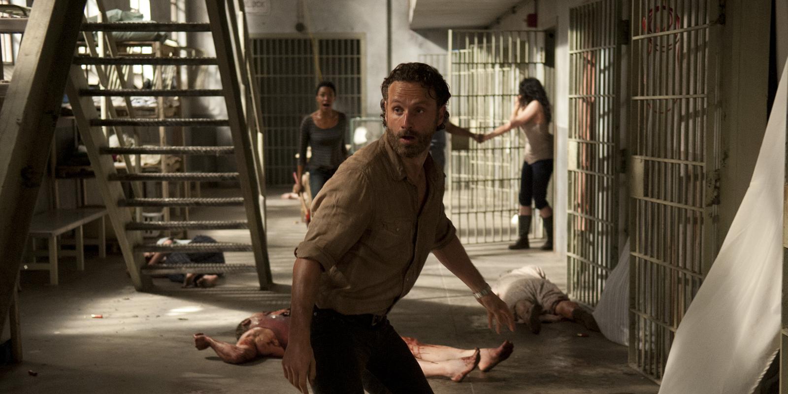 Walking Dead season 4 'Infected' recap The prison family breaks down