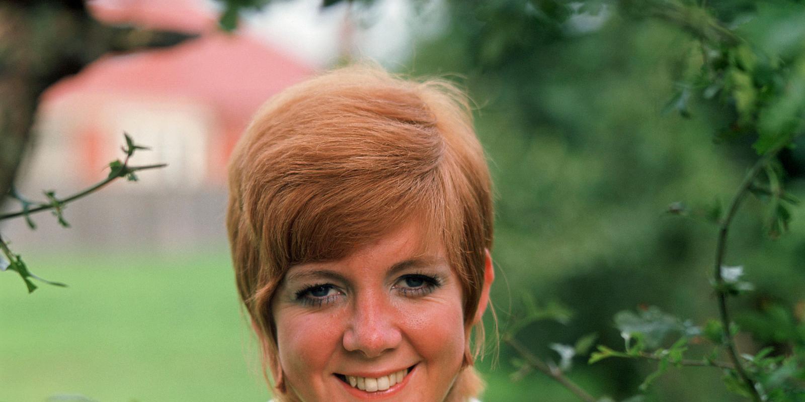 Cilla Black (1943?015) nude (69 foto and video), Sexy, Fappening, Boobs, lingerie 2015 Cilla Black (1943?015) naked (83 photos), Ass, Bikini, Boobs, bra 2019