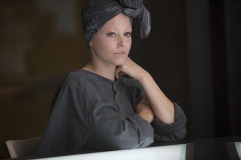 mockingjay review the hunger games series has its empire strikes back