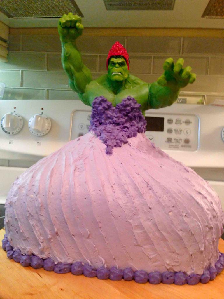Best Birthday Cake Ever 4 Year Old Twin S Get An Incredible Hulk Princess Cake