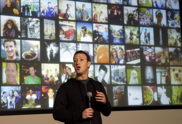 Facebook CEO Mark Zuckerberg speaks about Facebook Graph Search at a Facebook headquarters in Menlo Park, Calif., Tuesday, Jan. 15, 2013.