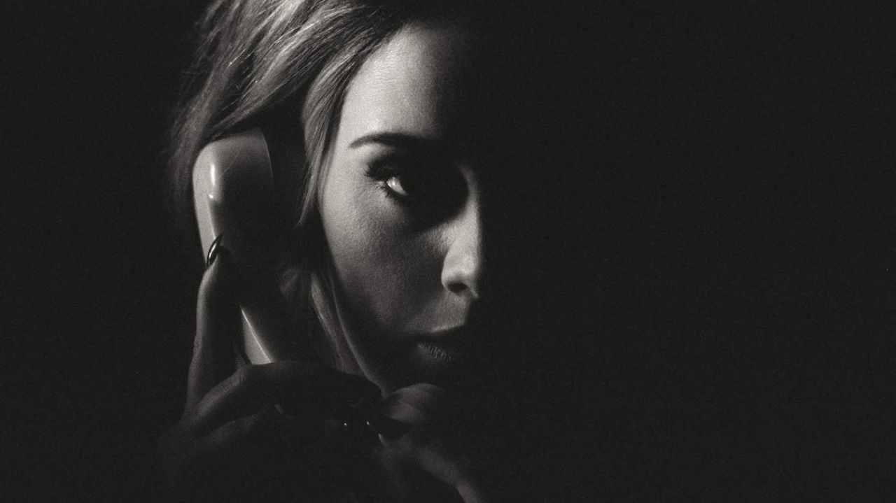 Adele 'Hello' single artwork.