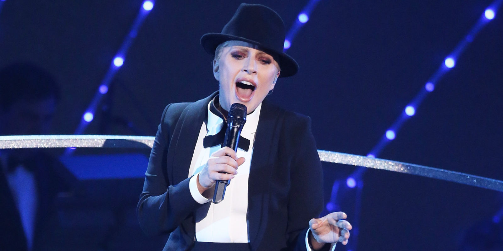 landscape-1449158418-music-lady-gaga-fra