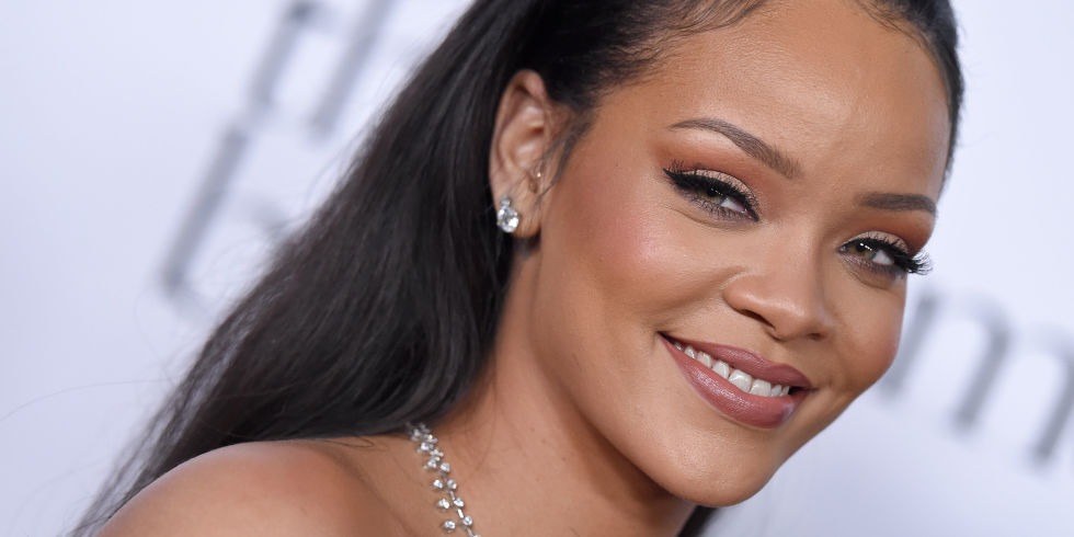 Rihanna has some brand new song titles - are we getting R9 this year?