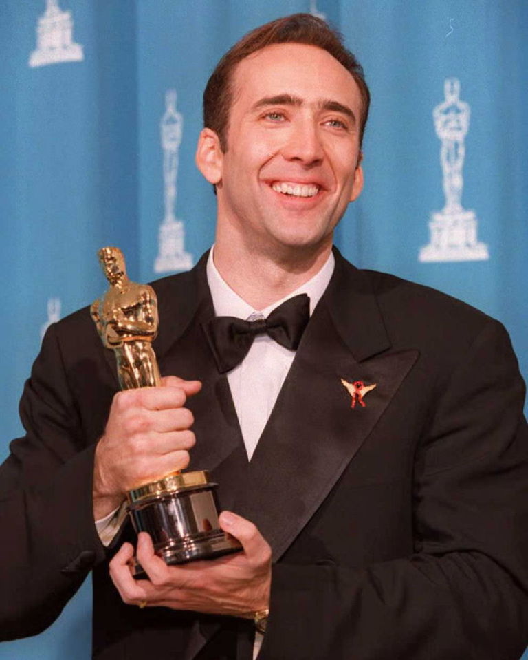 Nicolas Cage with his Oscar at the 68th annual Academy Awards