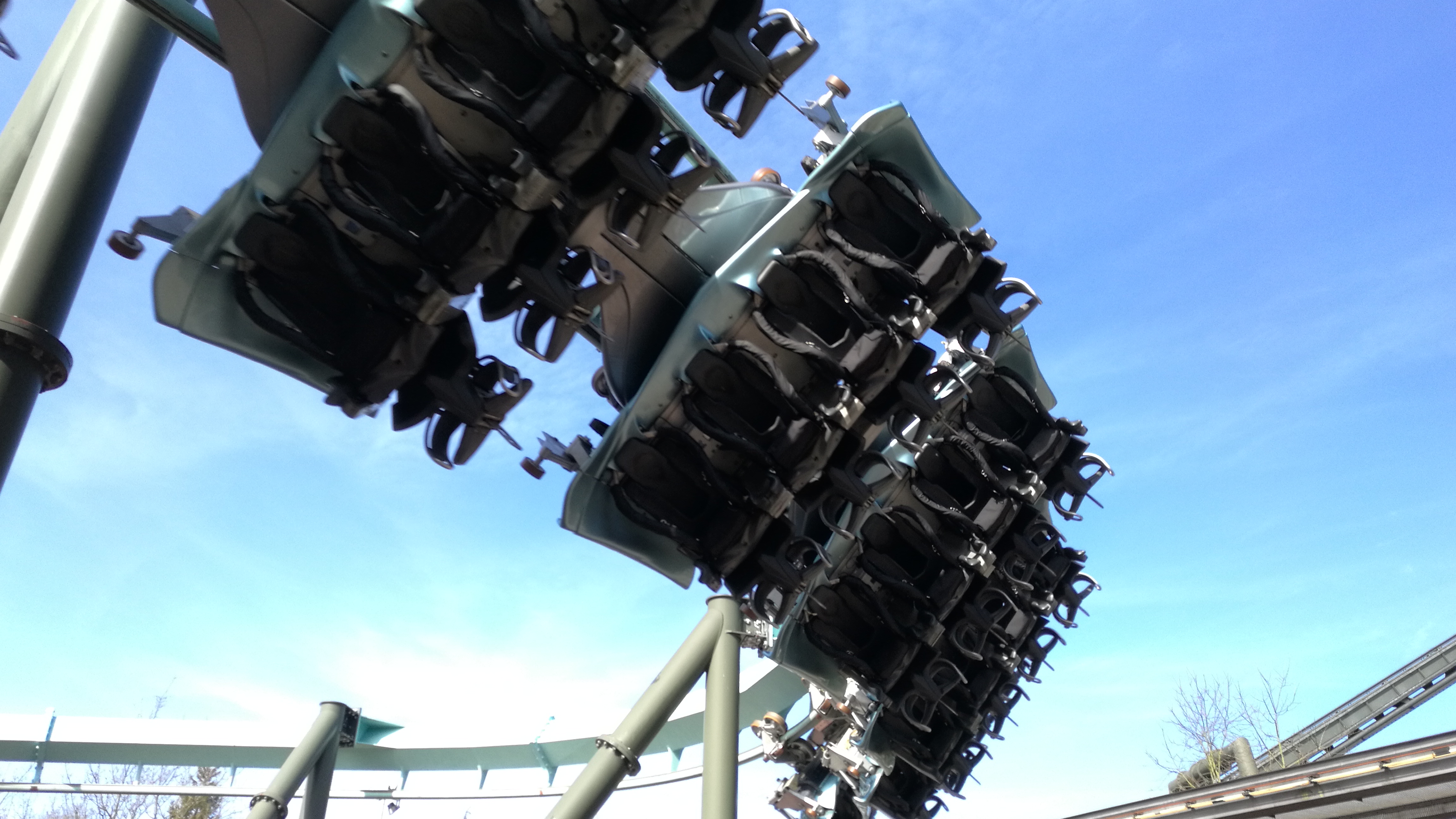 Alton Towers' VR roller coaster Galactica breaks down in midair