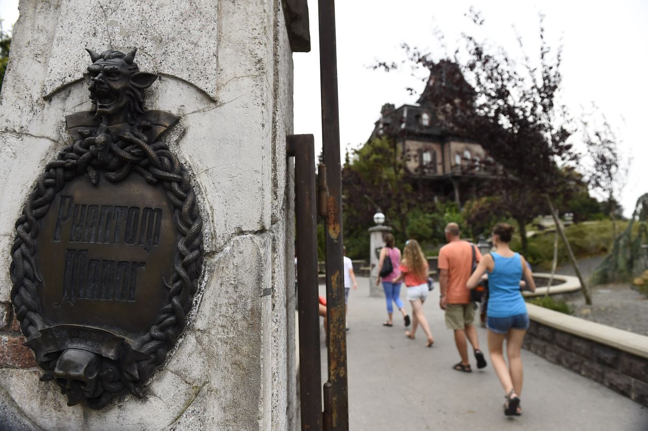 Phantom Manor at Disneyland Paris