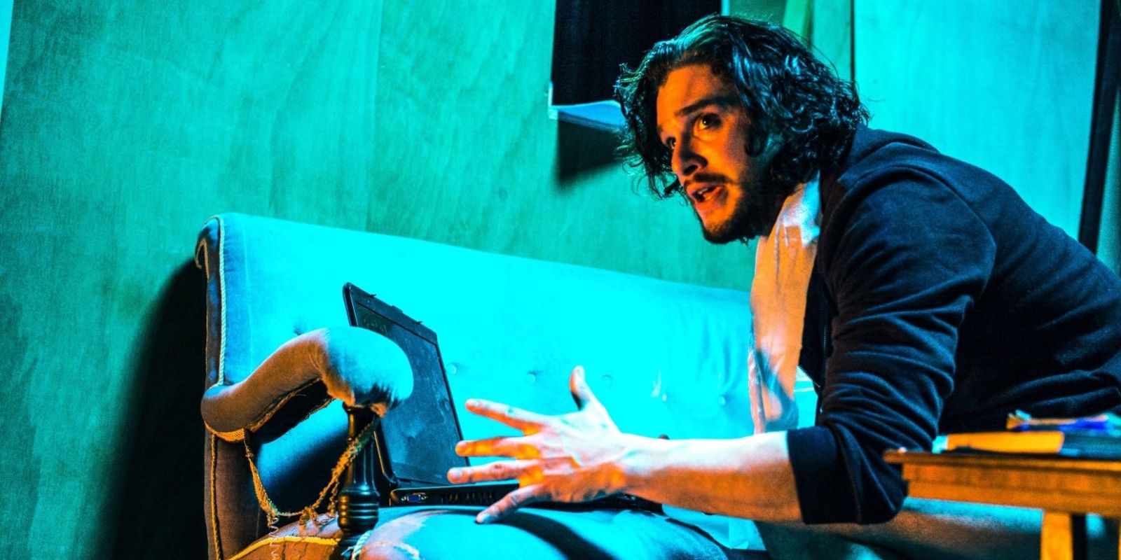 EXCLUSIVE See Game of Thrones star Kit Harington in rehearsals for