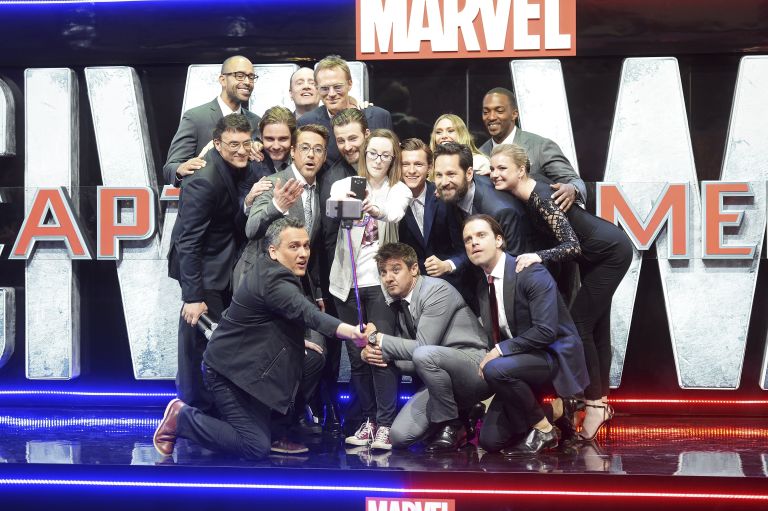 Chris Evans Robert Downey Jr Anthony Mackie Sebastian Stan Jeremy Renner Chris Evans Robert Downey Jr Anthony Mackie Sebastian Stan Jeremy Renner
