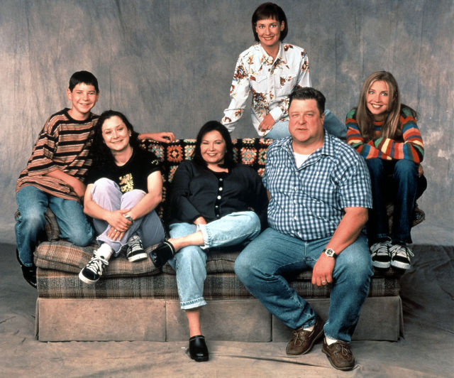 gallery-1464969250-roseanne.jpg