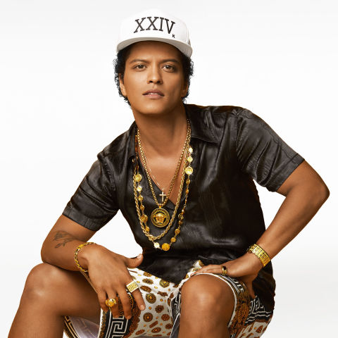 Bruno Mars press shot 2016.