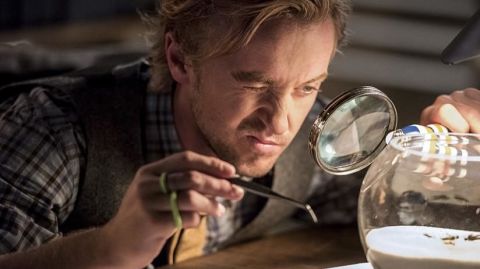 Tom Felton as Julian Albert in The Flash s03e02, 'Paradox'