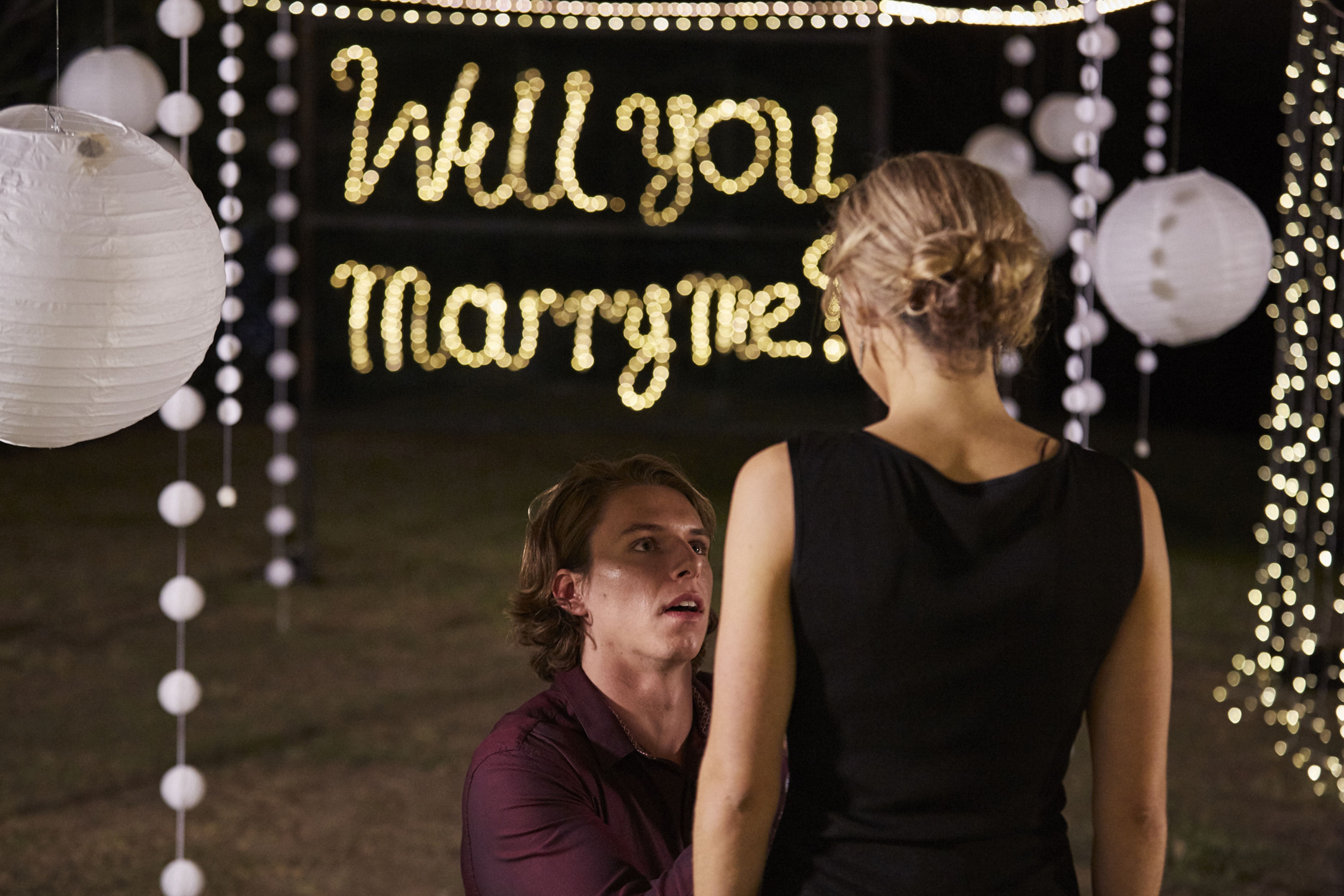 Home and Away 20 new spoiler pictures as VJ proposes to Billie and Duncan lets Caroline go Home and Away 20 new spoiler pictures as VJ proposes to Billie and Duncan lets Caroline go