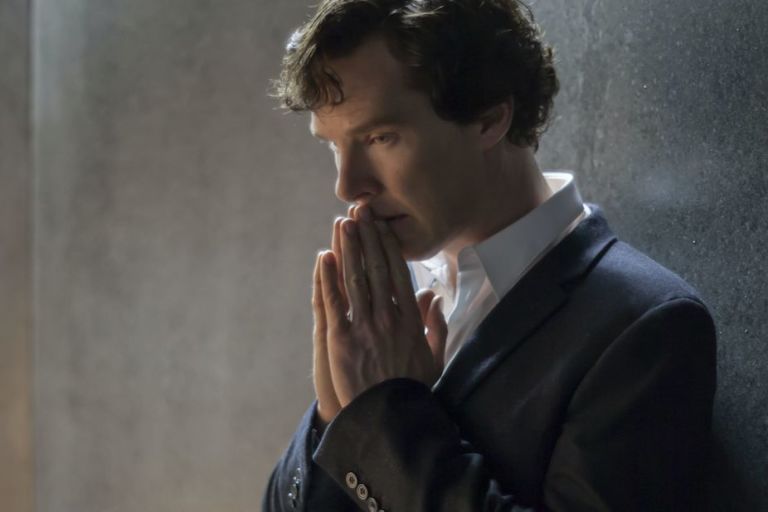 EMBARGOED 0.01 on 1/10: Sherlock Holmes in Sherlock S4 - Ep3