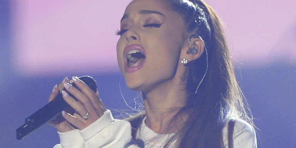 Ariana Grande, 'engagement ring', Manchester benefit concert