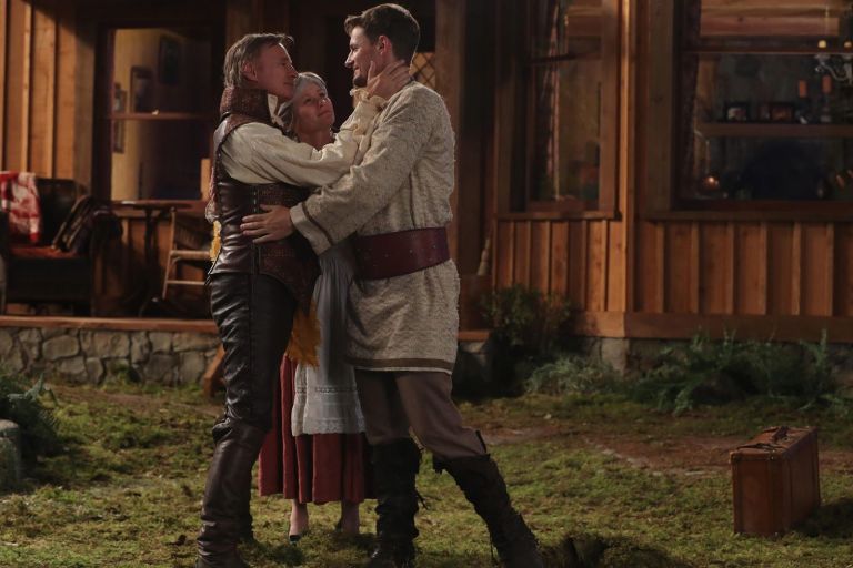 gallery-1508933962-once-upon-a-time-bell