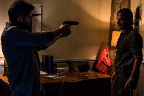 'The Walking Dead' s08e03: Morales and Rick