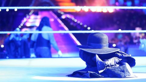 The Undertaker's hat, boots and gloves are left in the ring at WrestleMania 33