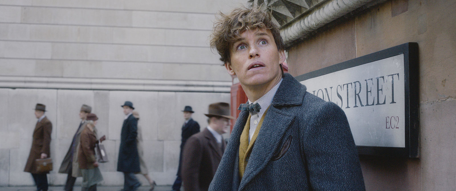 Eddie Redmayne Believes Newt Scamander Is 'On The Autism Spectrum'