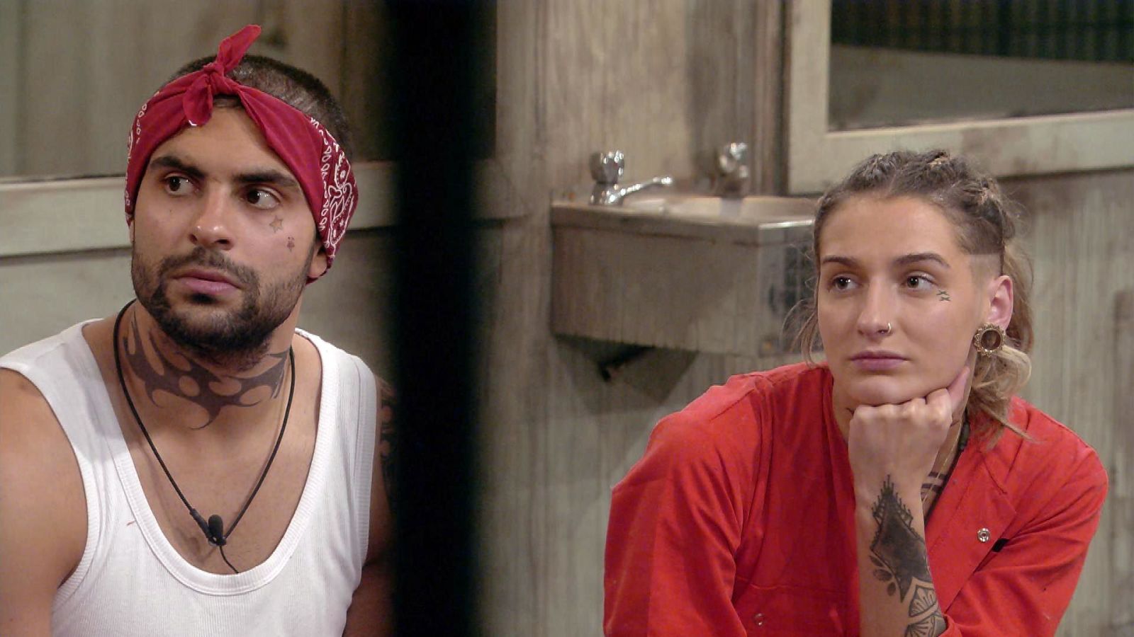 Dark kids' TV show fan theories